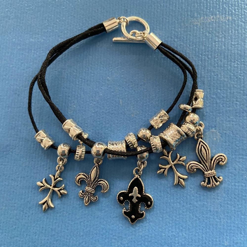 Fleur-de-Lis Charm Bracelet, NWT